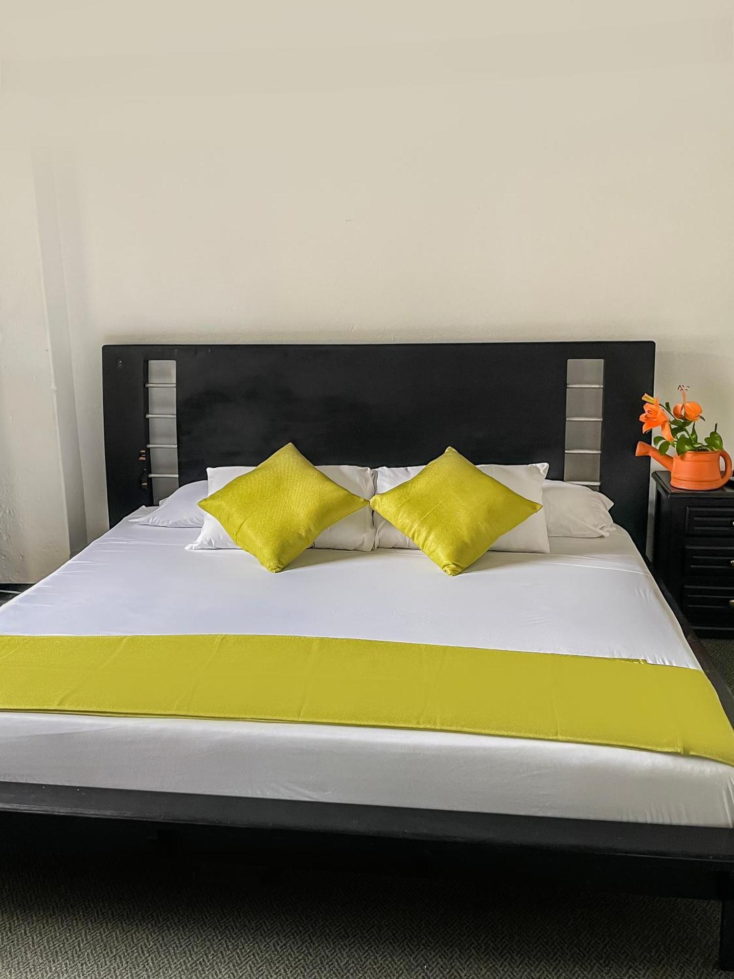 Hotel Premium Real Medellín Zewnętrze zdjęcie